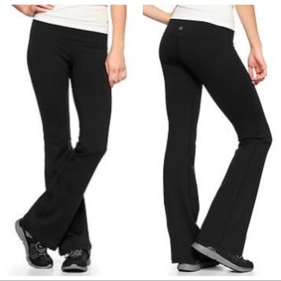 gap yoga pants bootcut